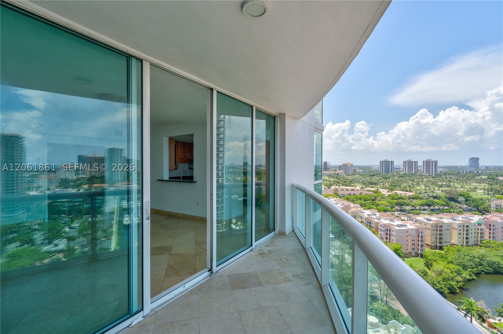 Aventura FL 33180 - A12061861