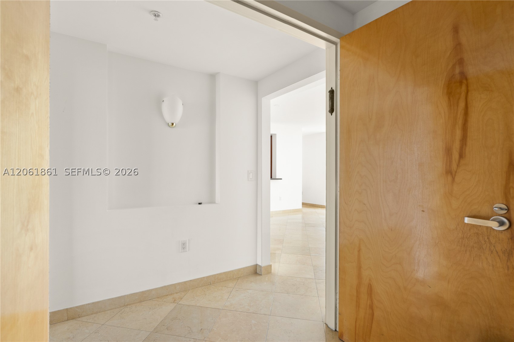 Aventura FL 33180 - A12061861
