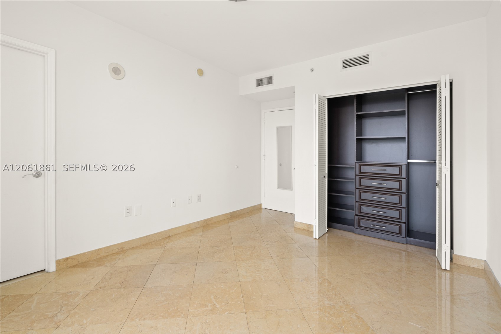 Aventura FL 33180 - A12061861