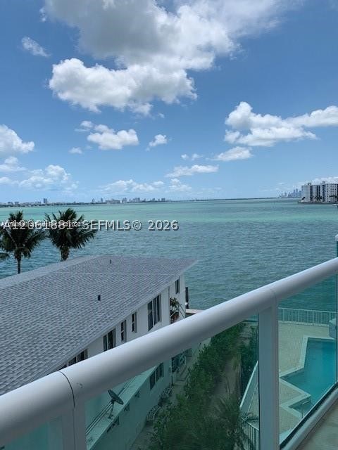 2000 Bay Dr #403, Miami Beach FL 33141