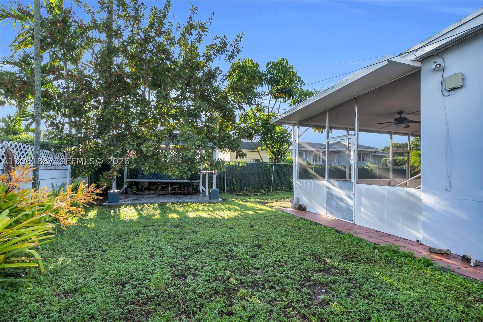 2025 SW 82nd Ct, Miami FL 33155