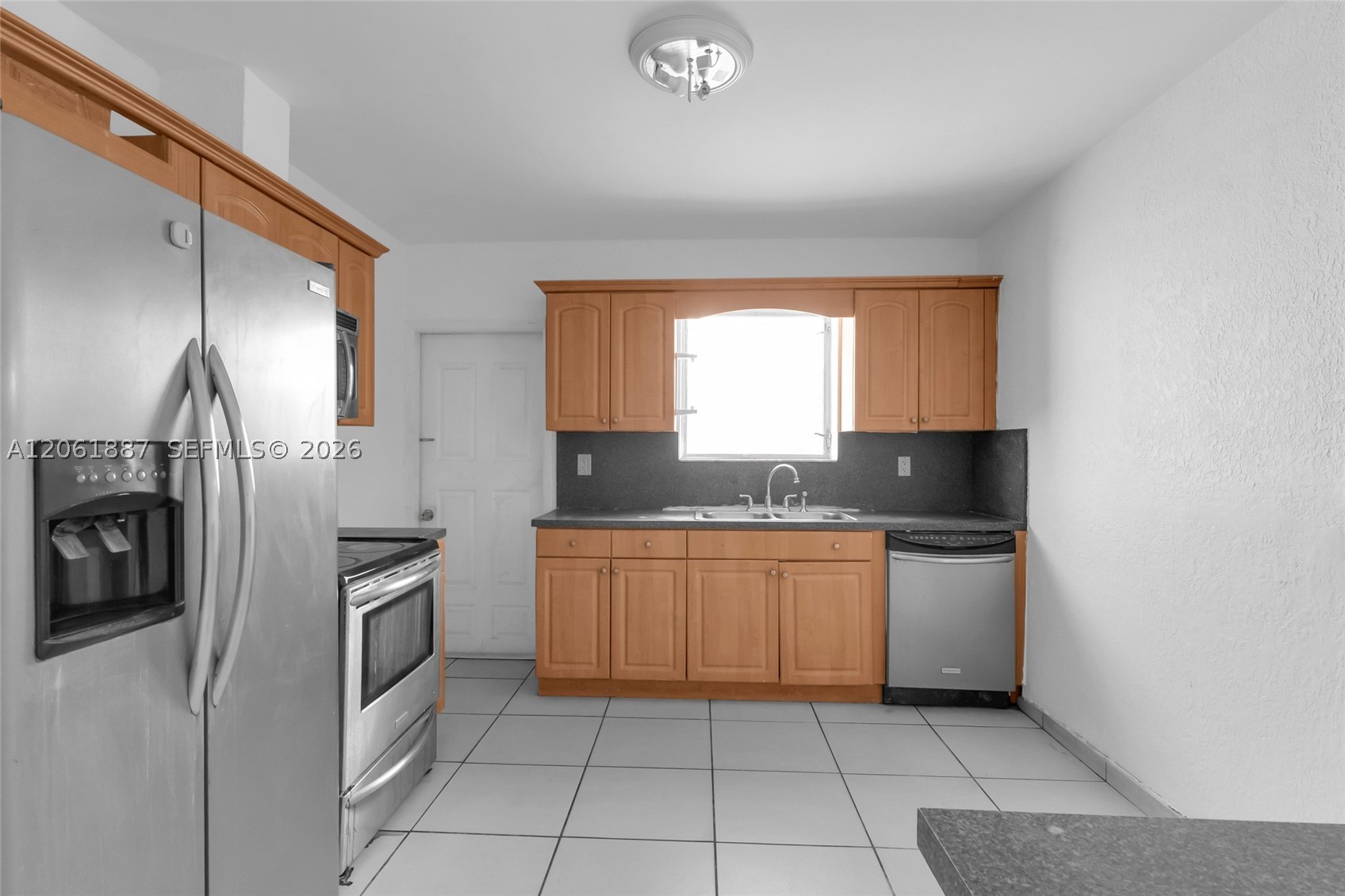 2025 SW 82nd Ct, Miami FL 33155