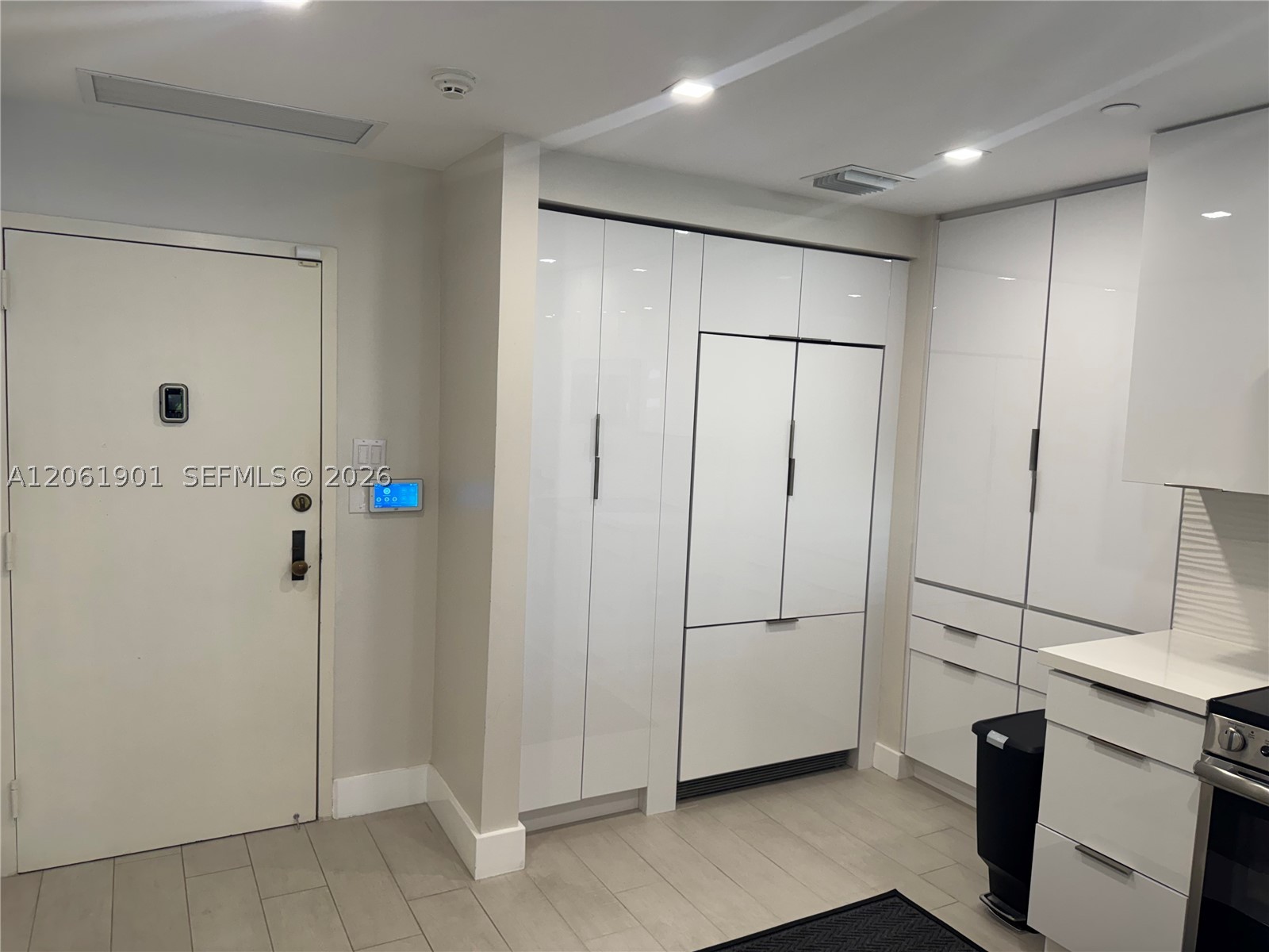 201 Crandon Blvd #520, Key Biscayne FL 33149