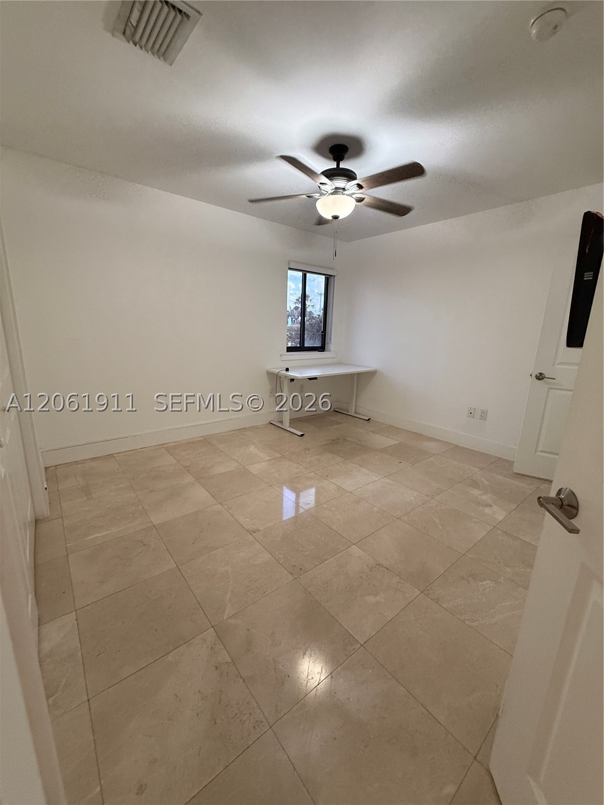 8881 SW 28th St #0, Miami FL 33165