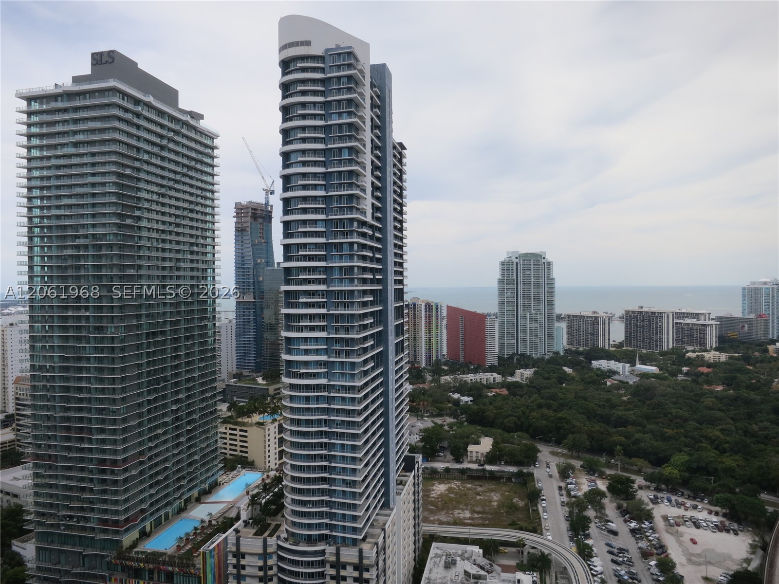 79 SW 12th St #UPH4001-S, Miami FL 33130