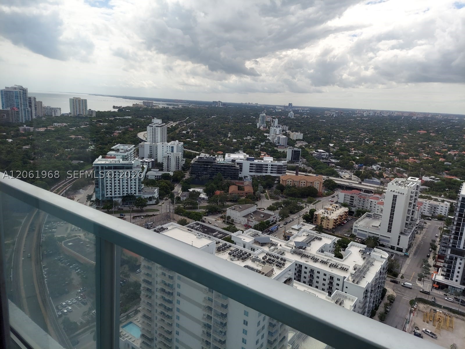 79 SW 12th St #UPH4001-S, Miami FL 33130