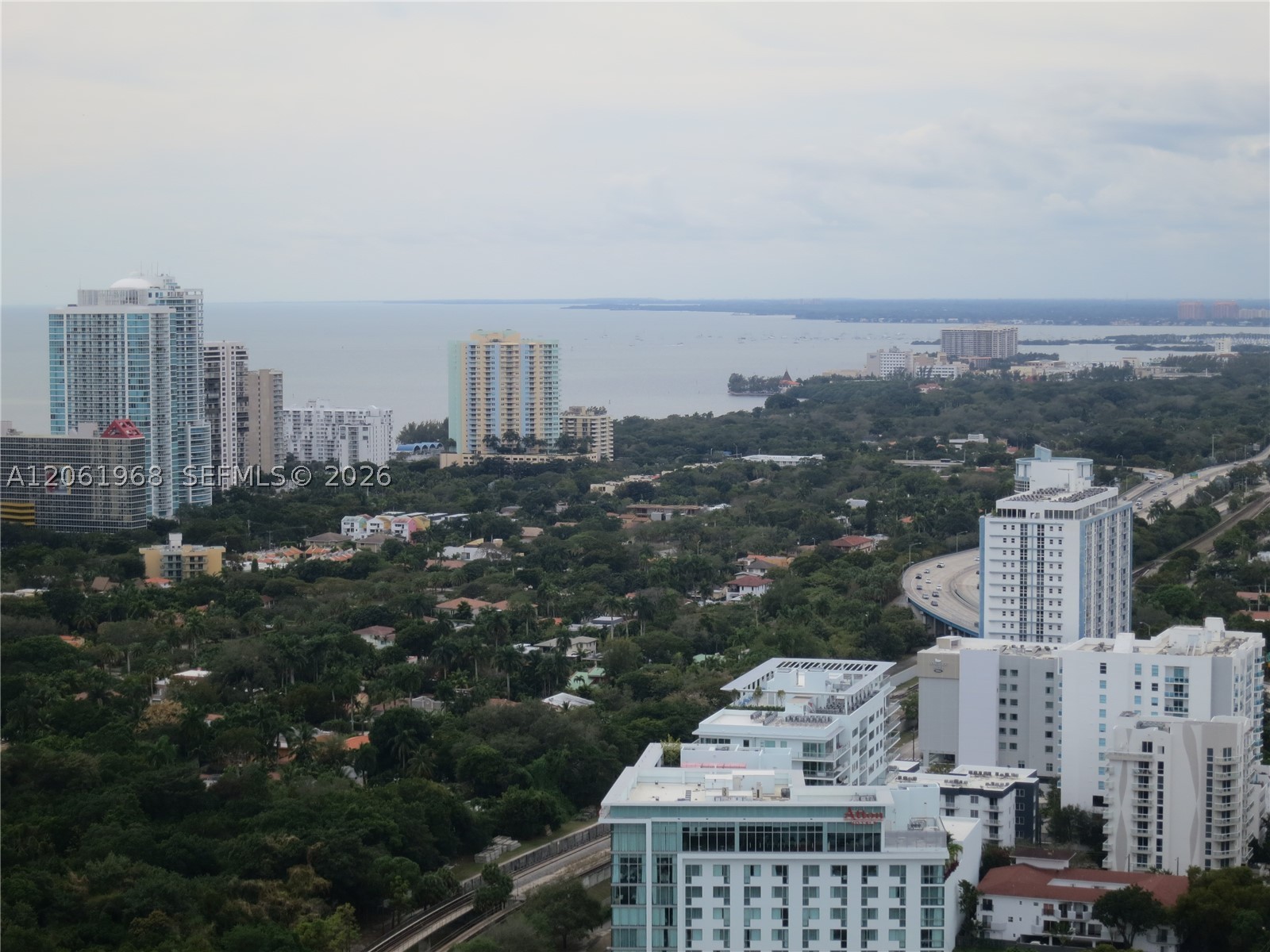 79 SW 12th St #UPH4001-S, Miami FL 33130