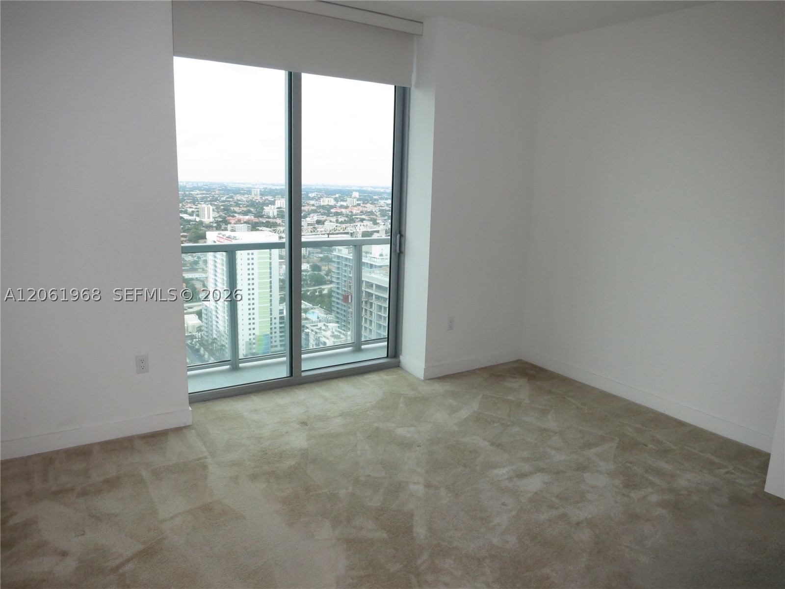 79 SW 12th St #UPH4001-S, Miami FL 33130