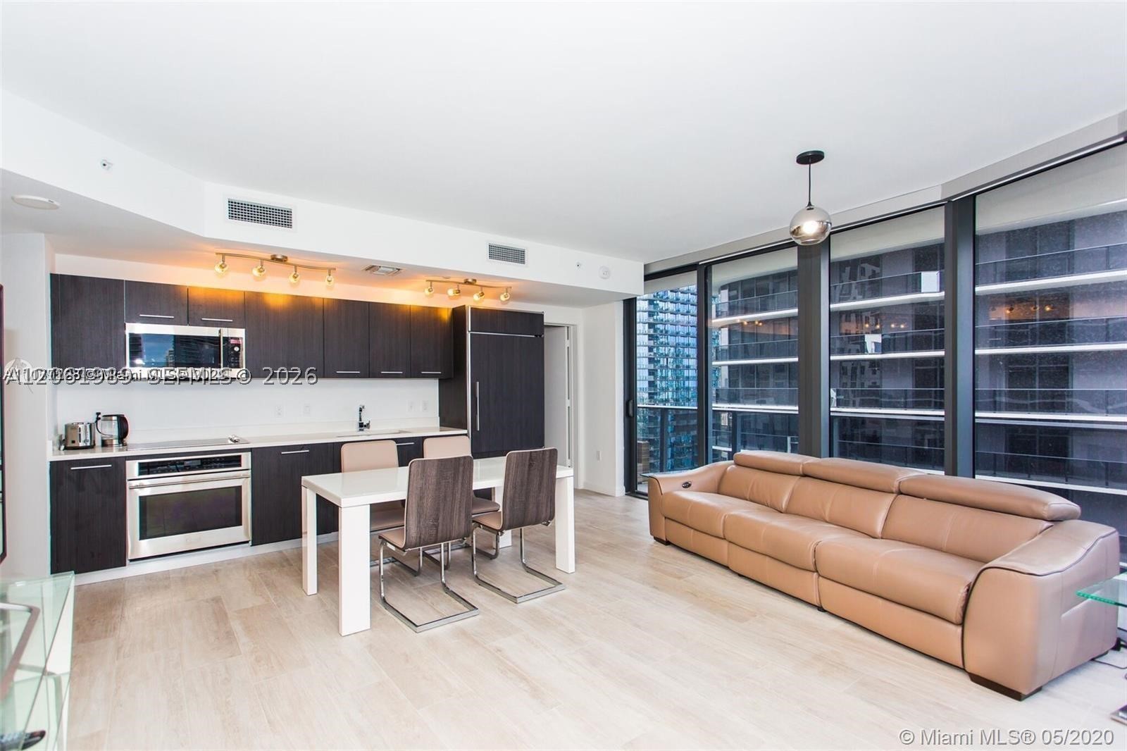 55 SW 9th St #2903, Miami FL 33130