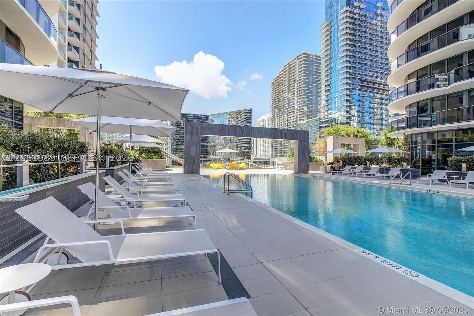 55 SW 9th St #2903, Miami FL 33130