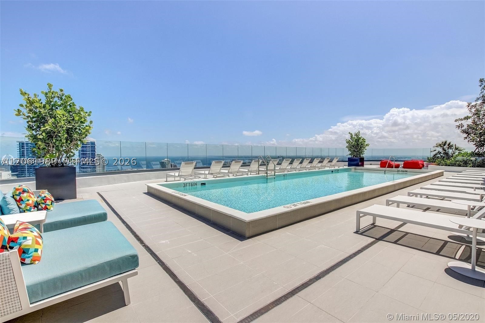 55 SW 9th St #2903, Miami FL 33130