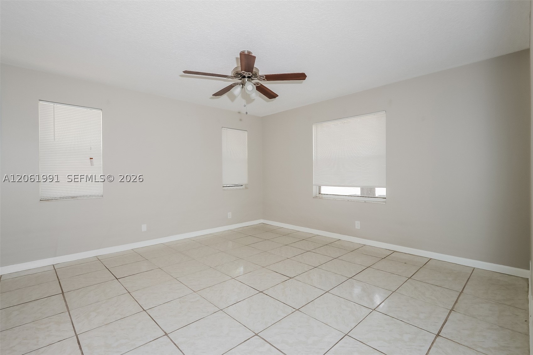 525 20th Ave N, Lake Worth FL 33460