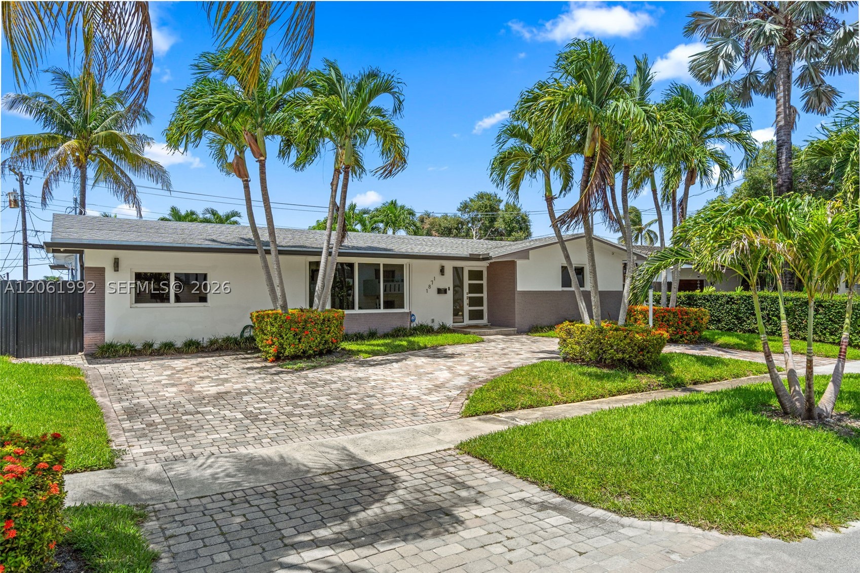 1871 NE 186th St, North Miami Beach FL 33179