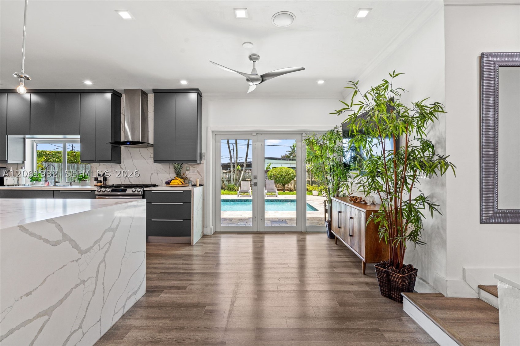 1871 NE 186th St, North Miami Beach FL 33179