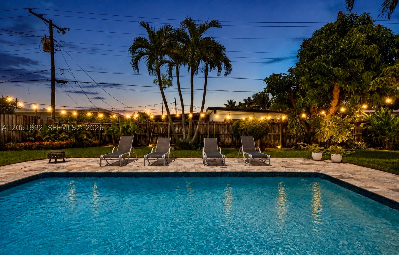 1871 NE 186th St, North Miami Beach FL 33179