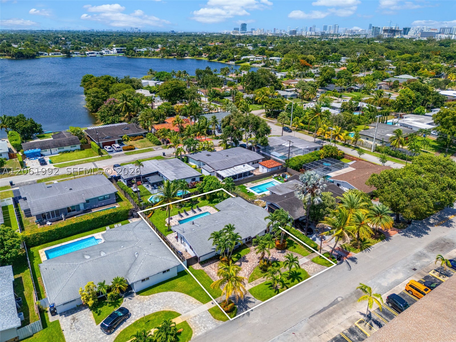 1871 NE 186th St, North Miami Beach FL 33179