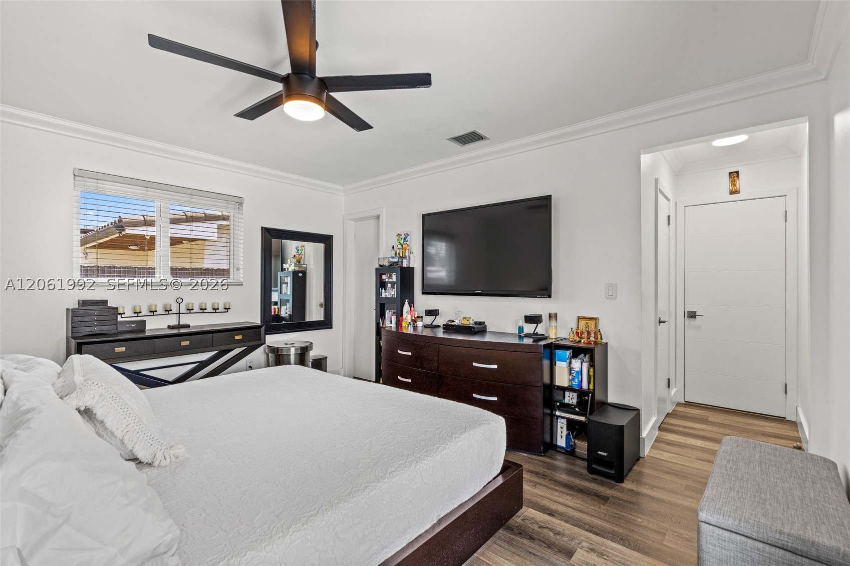 1871 NE 186th St, North Miami Beach FL 33179