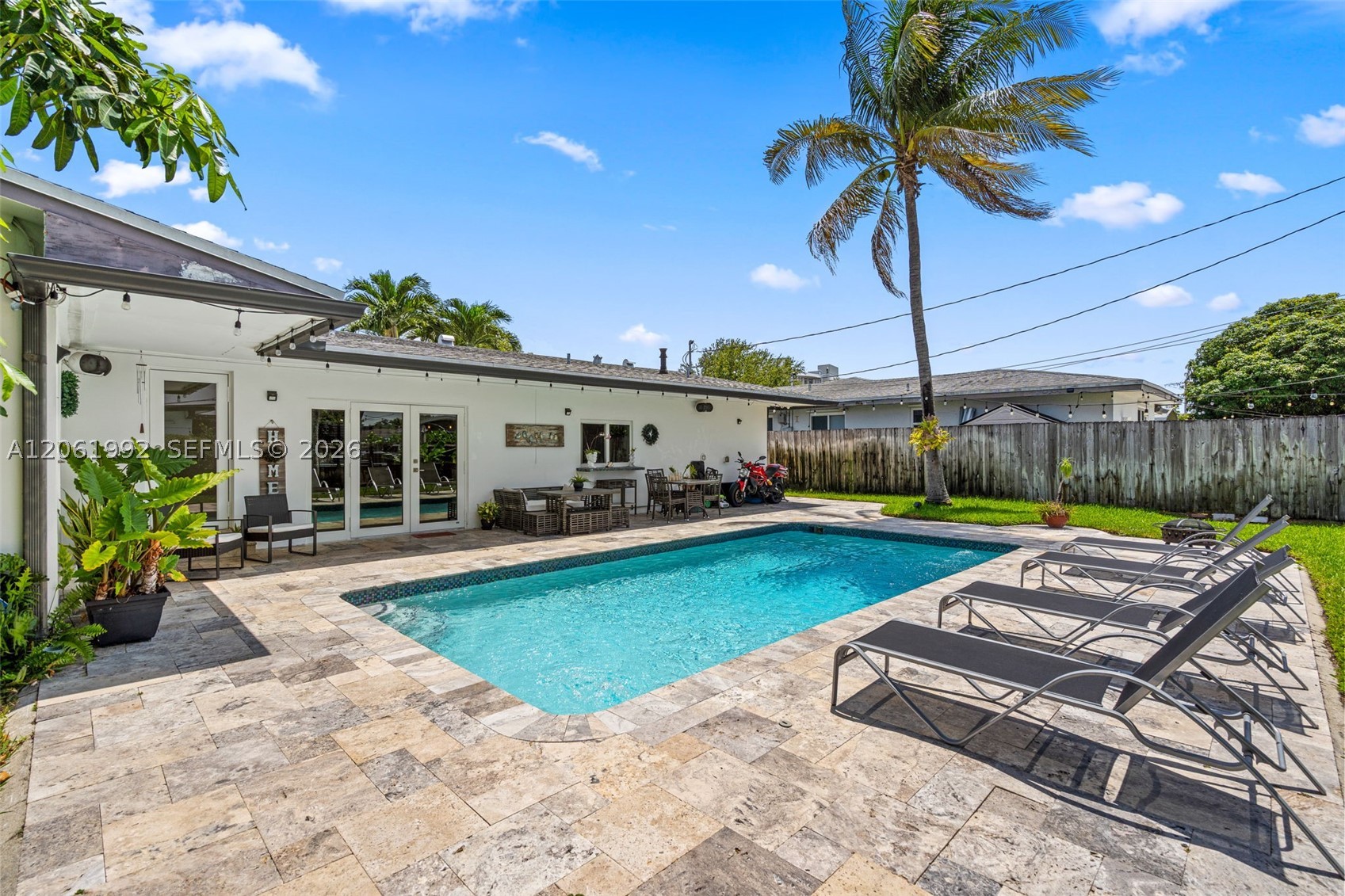 1871 NE 186th St, North Miami Beach FL 33179