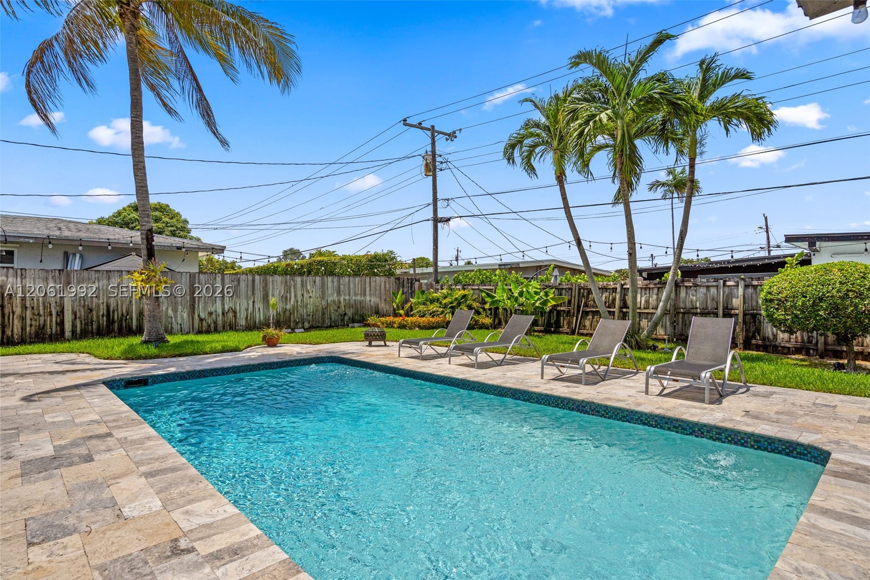 1871 NE 186th St, North Miami Beach FL 33179