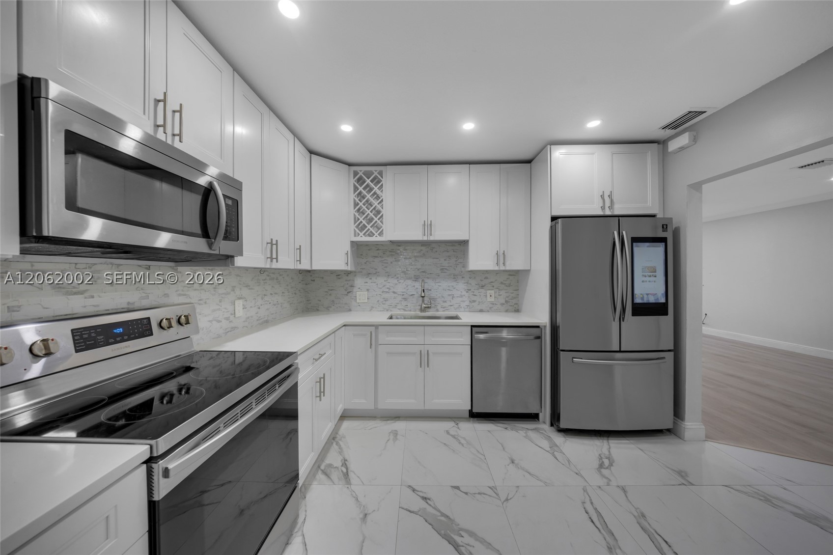 4300 NW 30th St #341, Coconut Creek FL 33066
