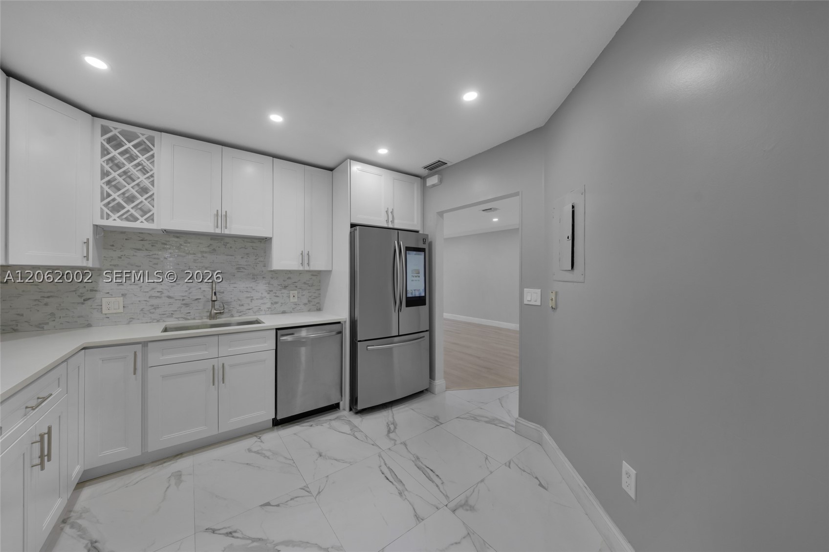 4300 NW 30th St #341, Coconut Creek FL 33066