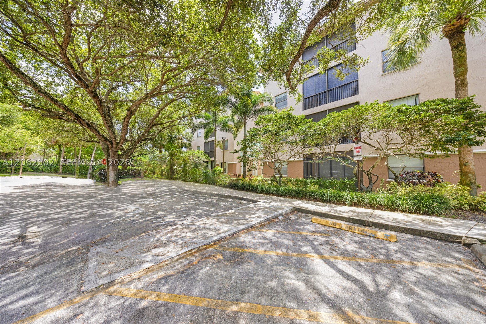 4300 NW 30th St #341, Coconut Creek FL 33066