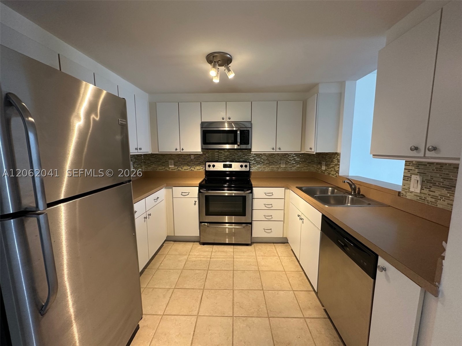 1250 S Miami Ave #1609, Miami FL 33130