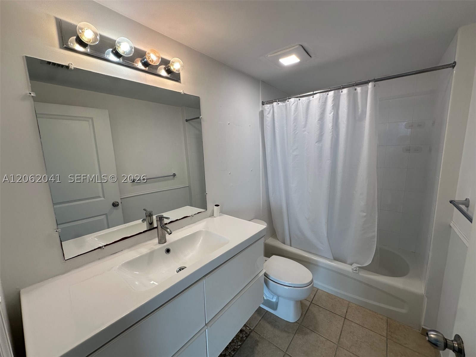 1250 S Miami Ave #1609, Miami FL 33130