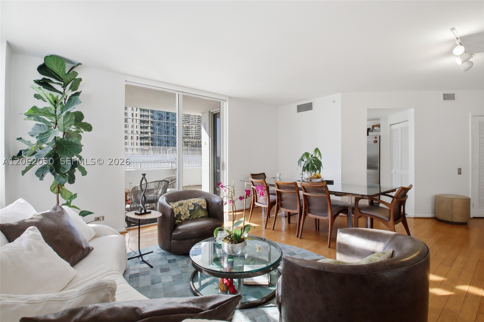 701 Brickell Key Blvd #610, Miami FL 33131