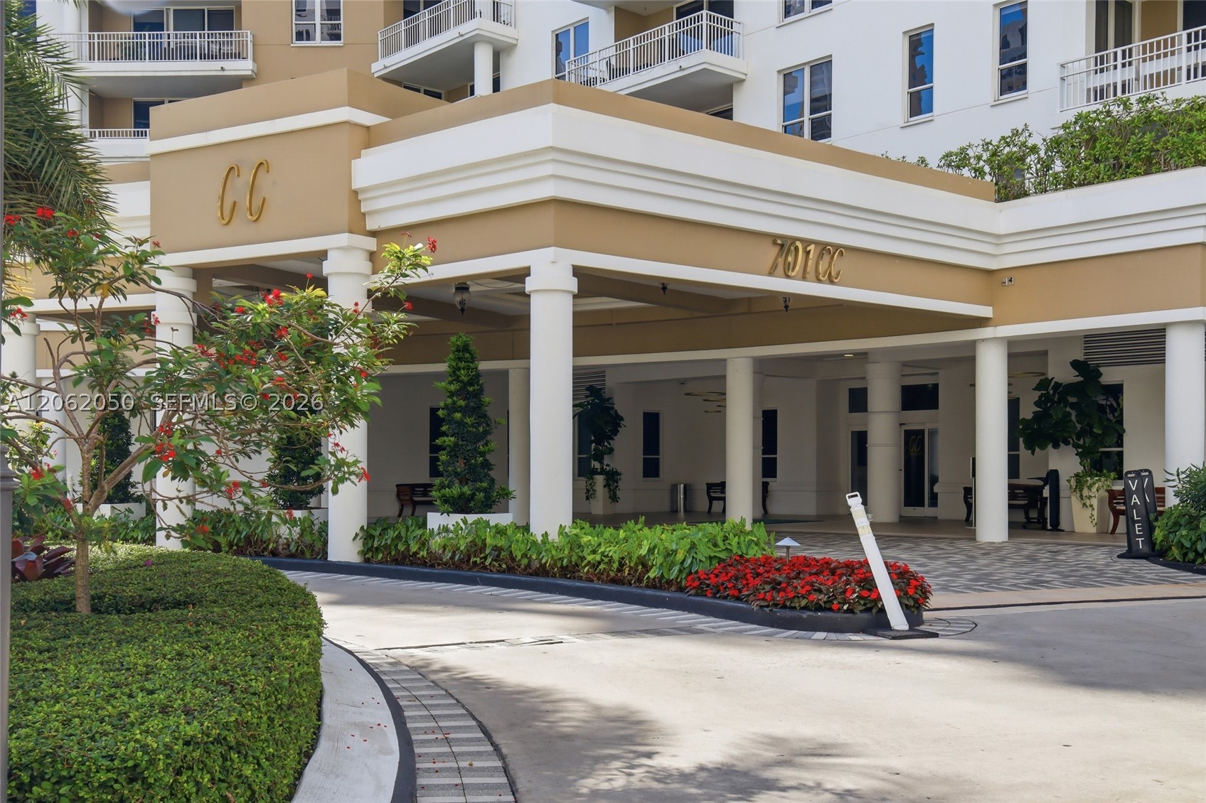 701 Brickell Key Blvd #610, Miami FL 33131