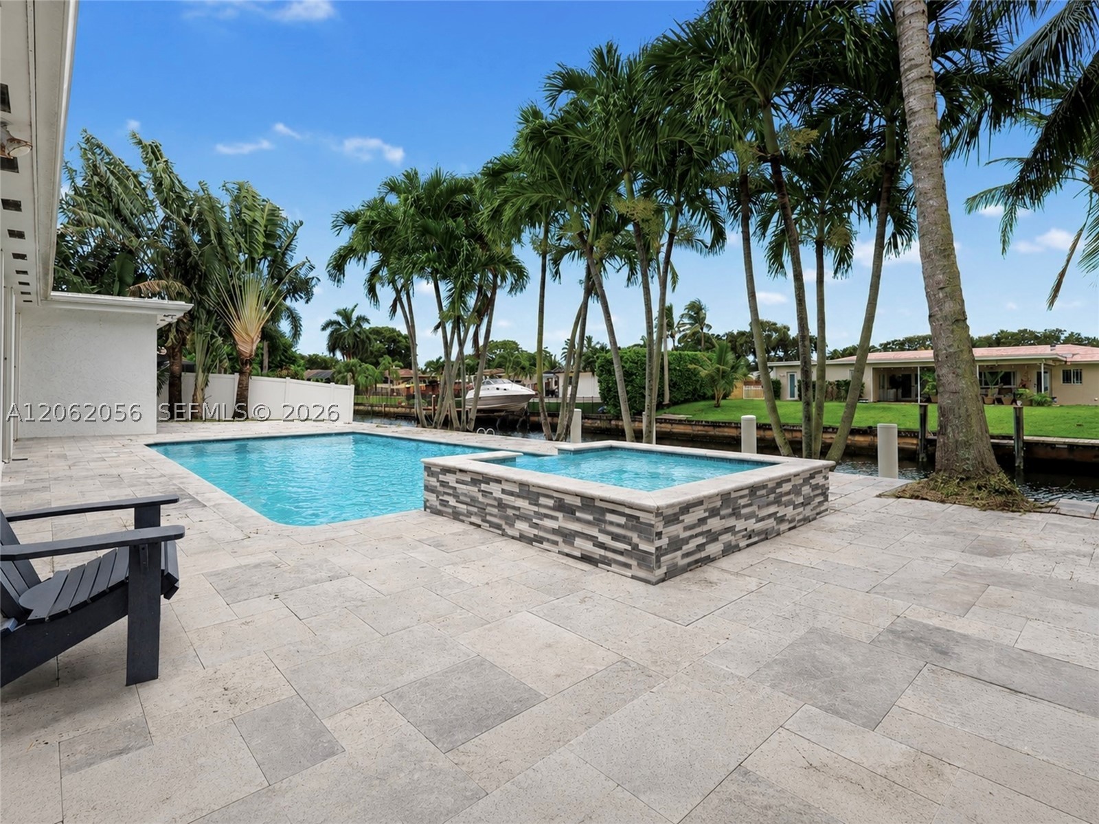 6000 SW 17th St, Plantation FL 33317