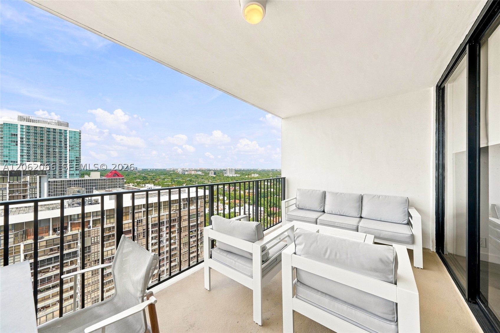 1901 Brickell Ave #B2402, Miami FL 33129