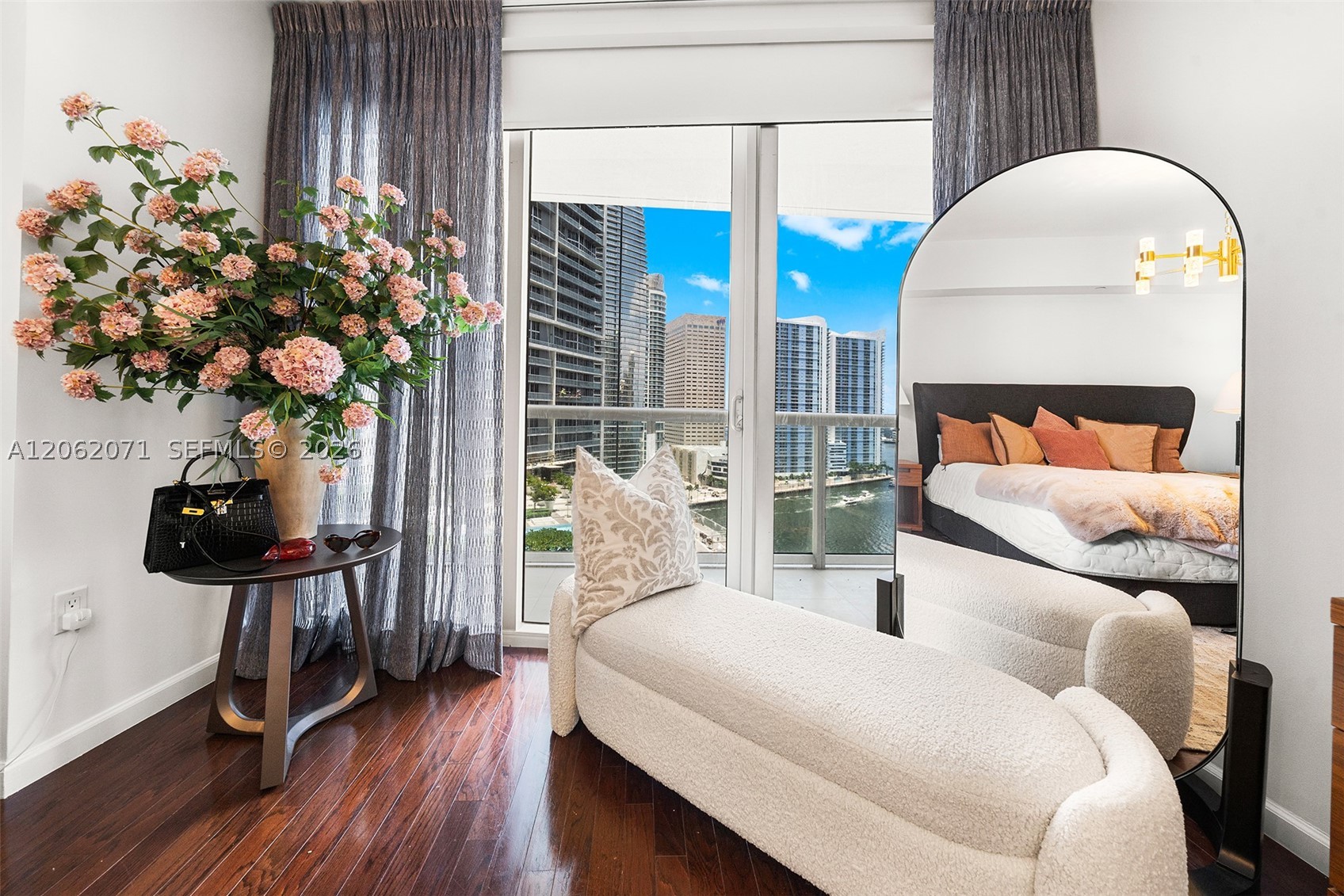 495 Brickell Ave #1802, Miami FL 33131