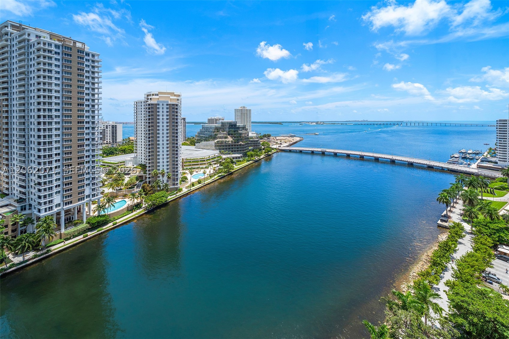 495 Brickell Ave #1802, Miami FL 33131