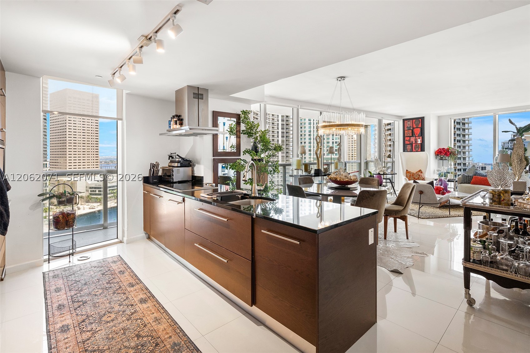 495 Brickell Ave #1802, Miami FL 33131