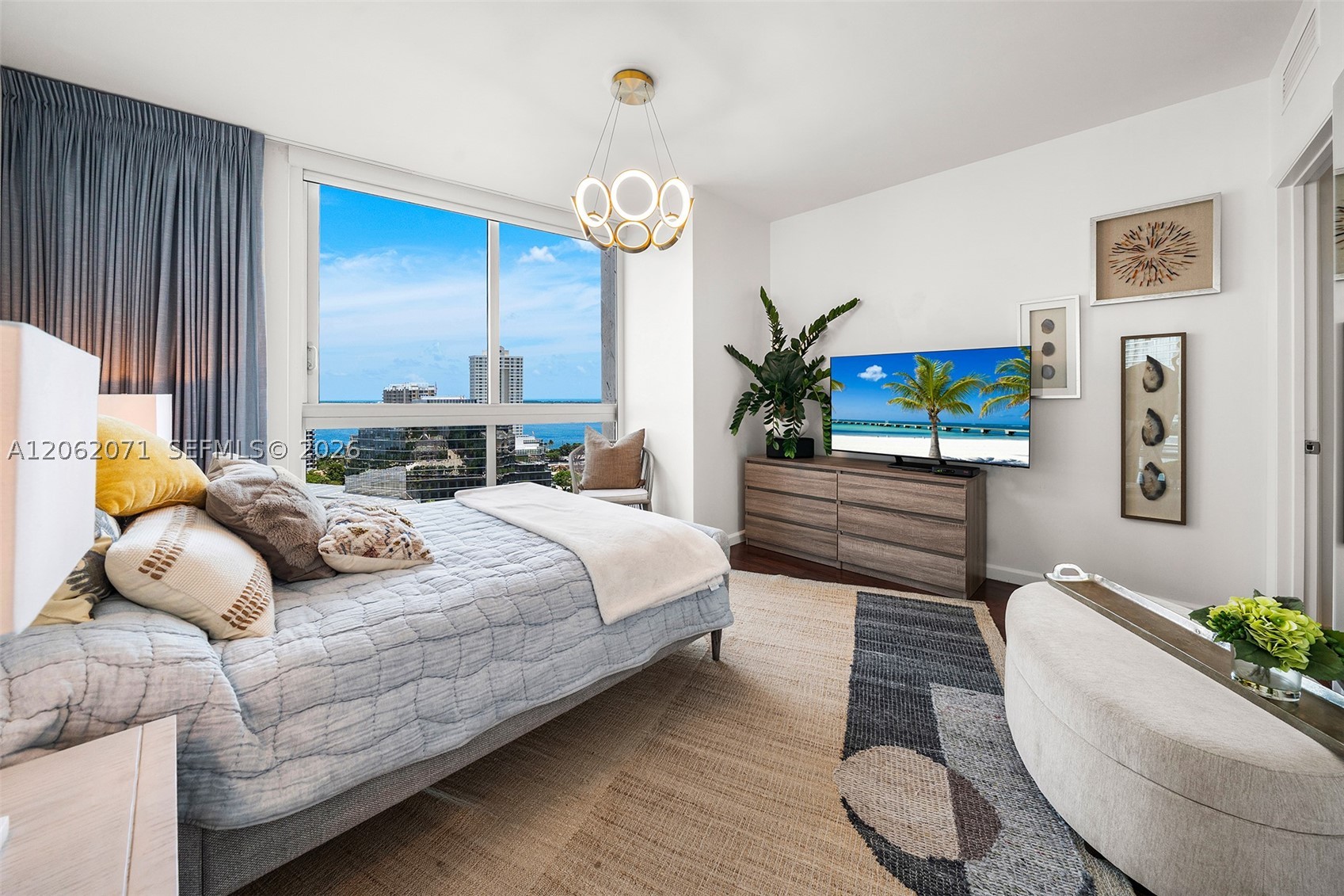495 Brickell Ave #1802, Miami FL 33131