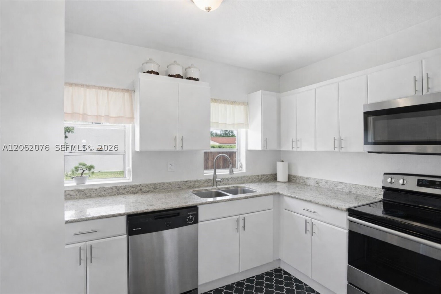 3645 SW 25th Ter, Miami FL 33133