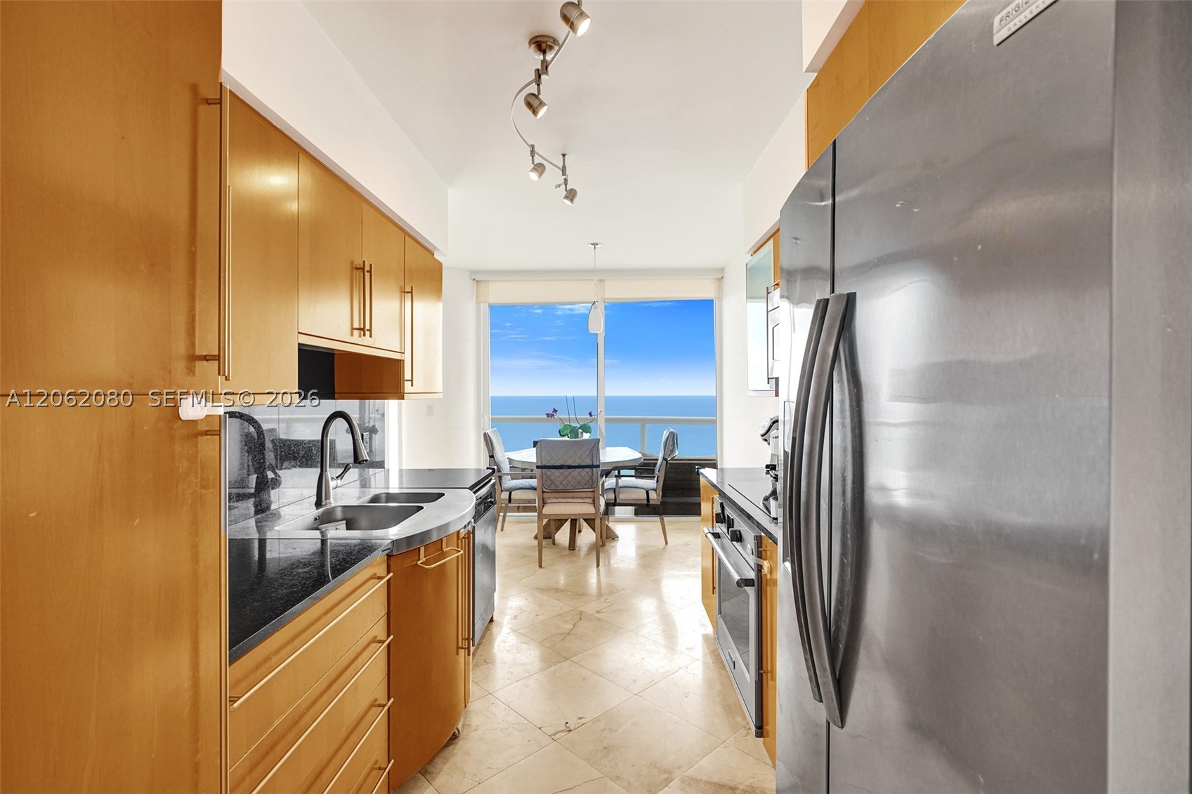 6365 Collins Ave #3002, Miami Beach FL 33141