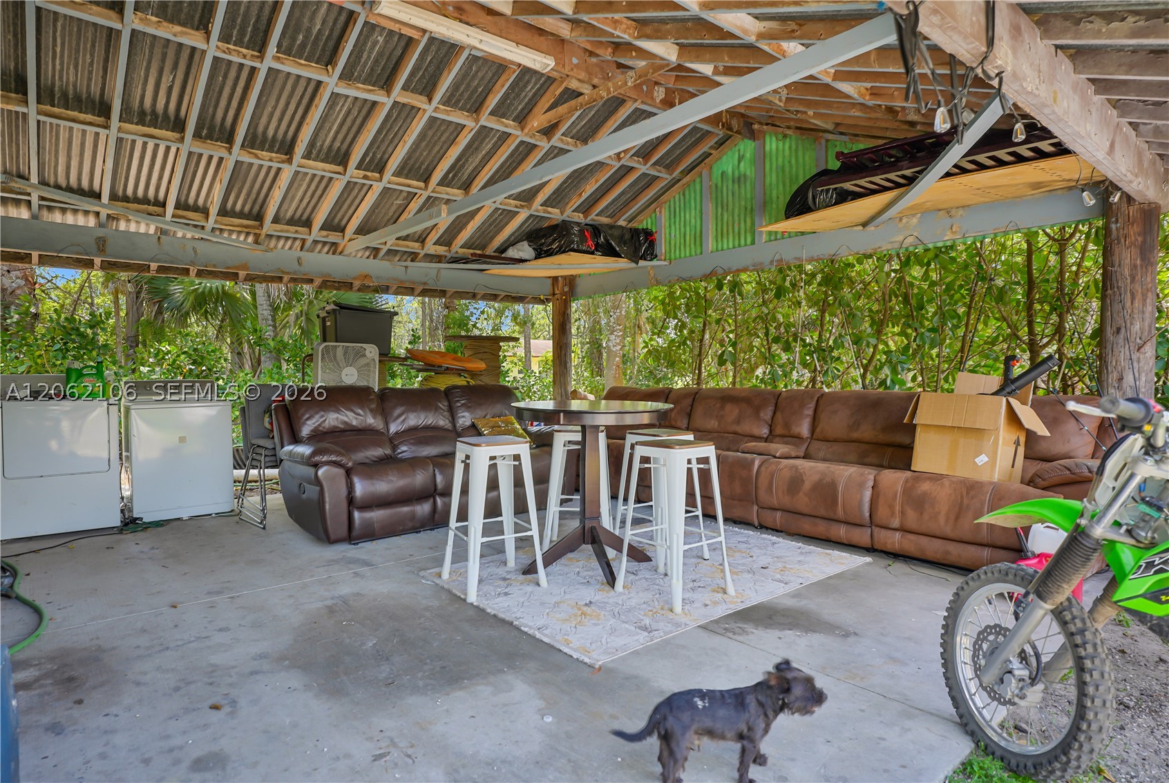 2587 E Rd, Loxahatchee FL 33470