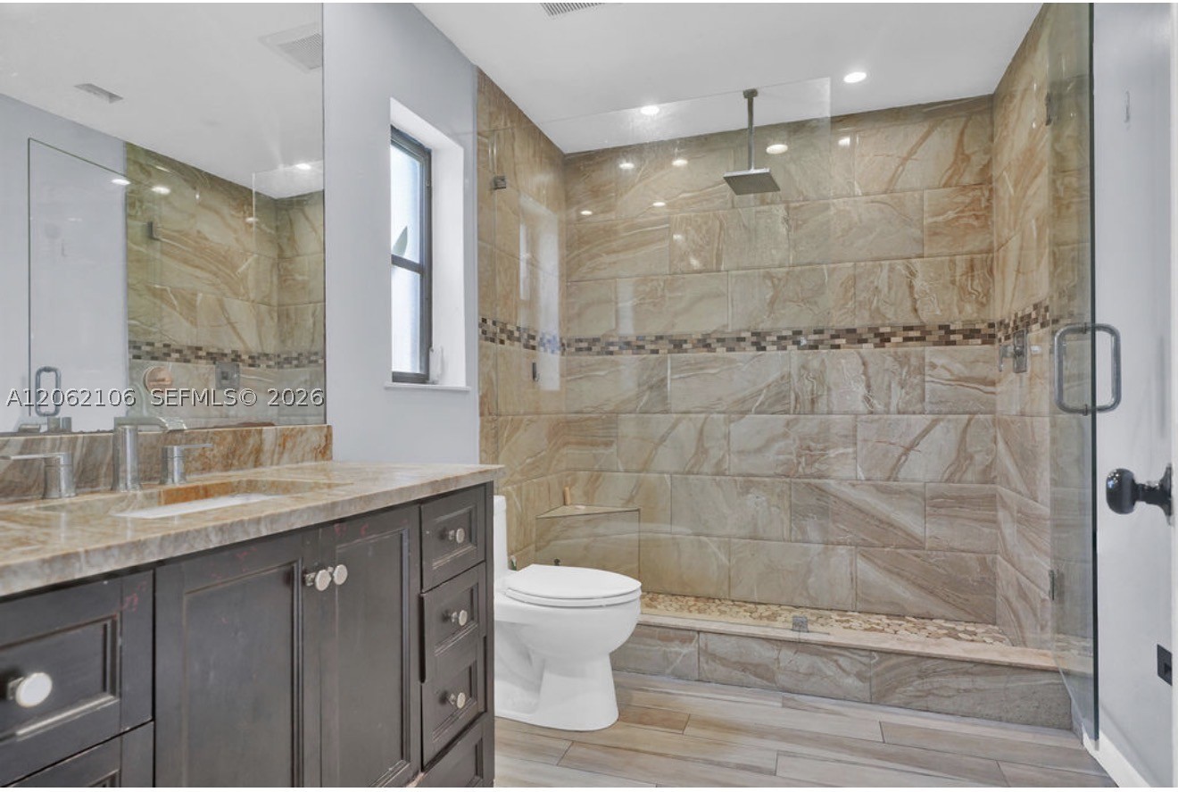 2587 E Rd, Loxahatchee FL 33470