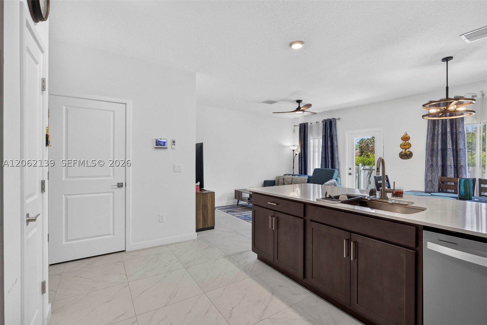 6015 Coralberry St, Haverhill FL 33415