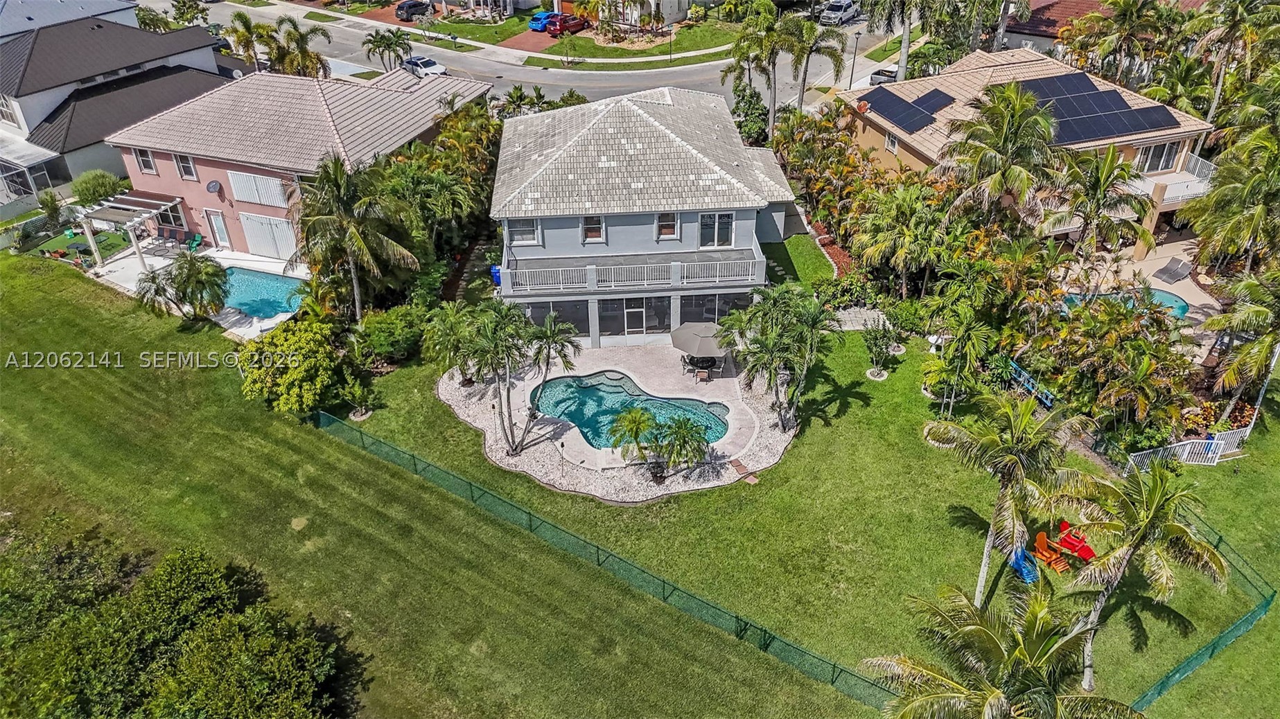 694 SW 168th Way, Pembroke Pines FL 33027