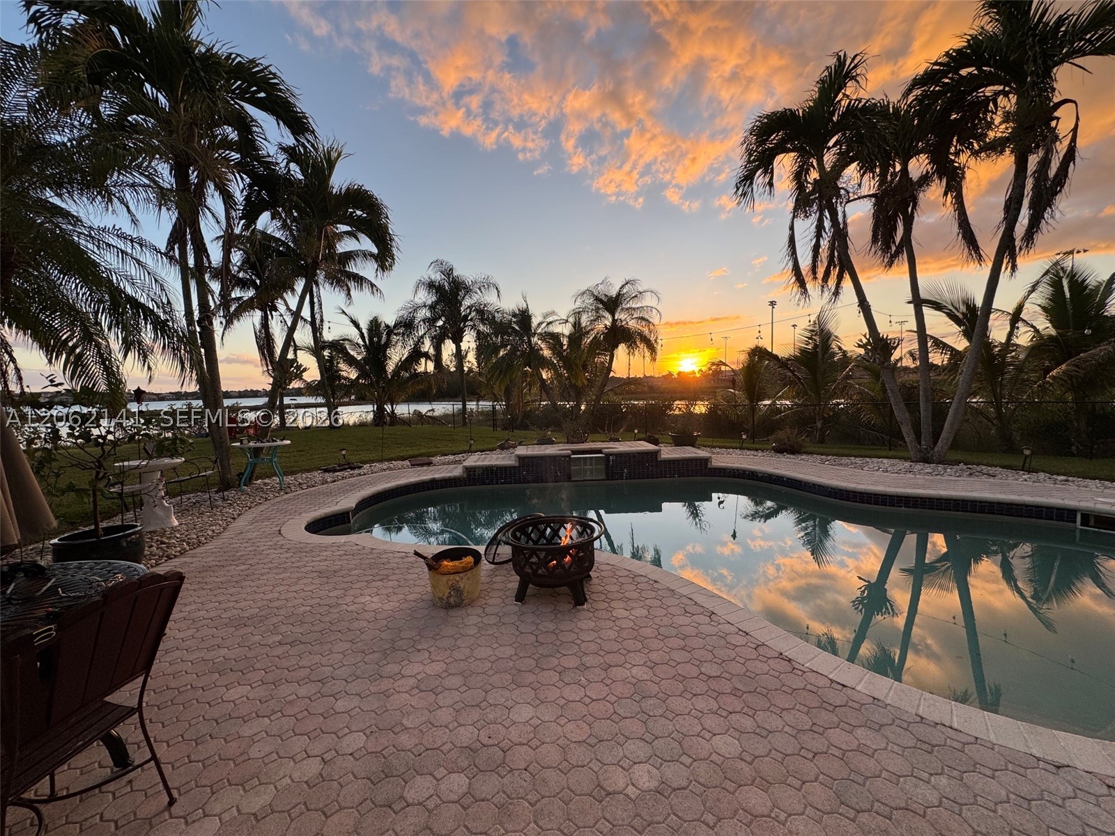 694 SW 168th Way, Pembroke Pines FL 33027