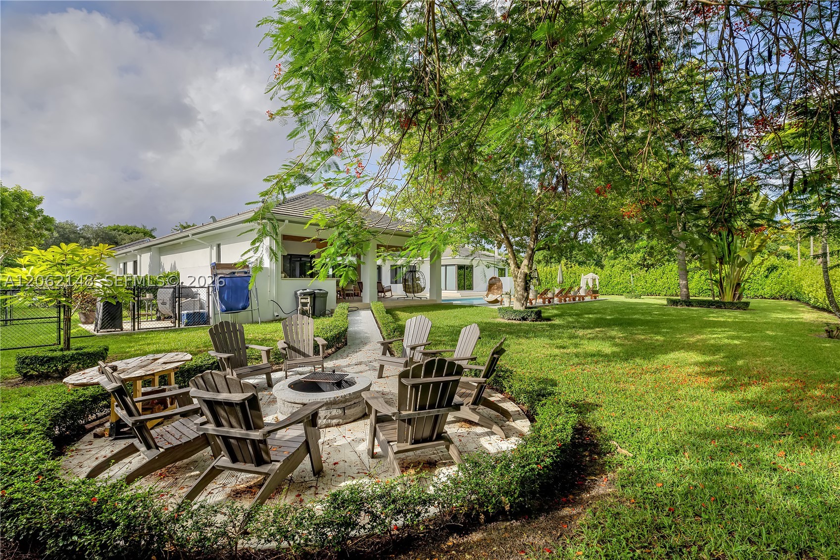 7830 SW 117th St, Pinecrest FL 33156