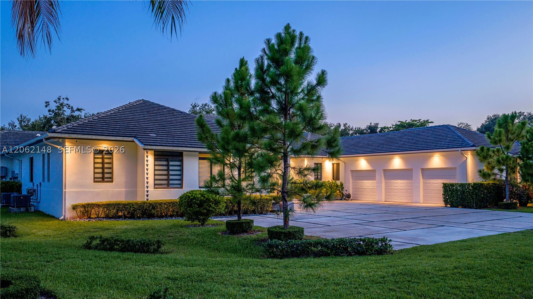 7830 SW 117th St, Pinecrest FL 33156