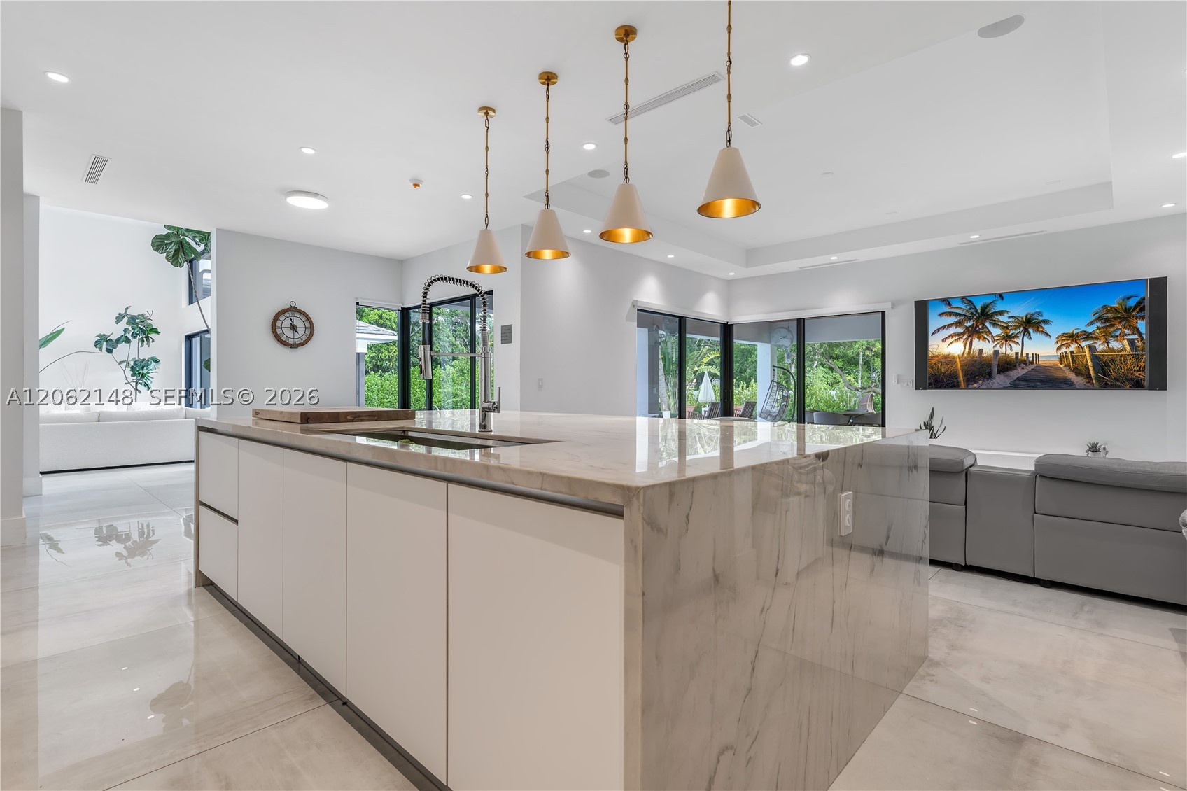 7830 SW 117th St, Pinecrest FL 33156