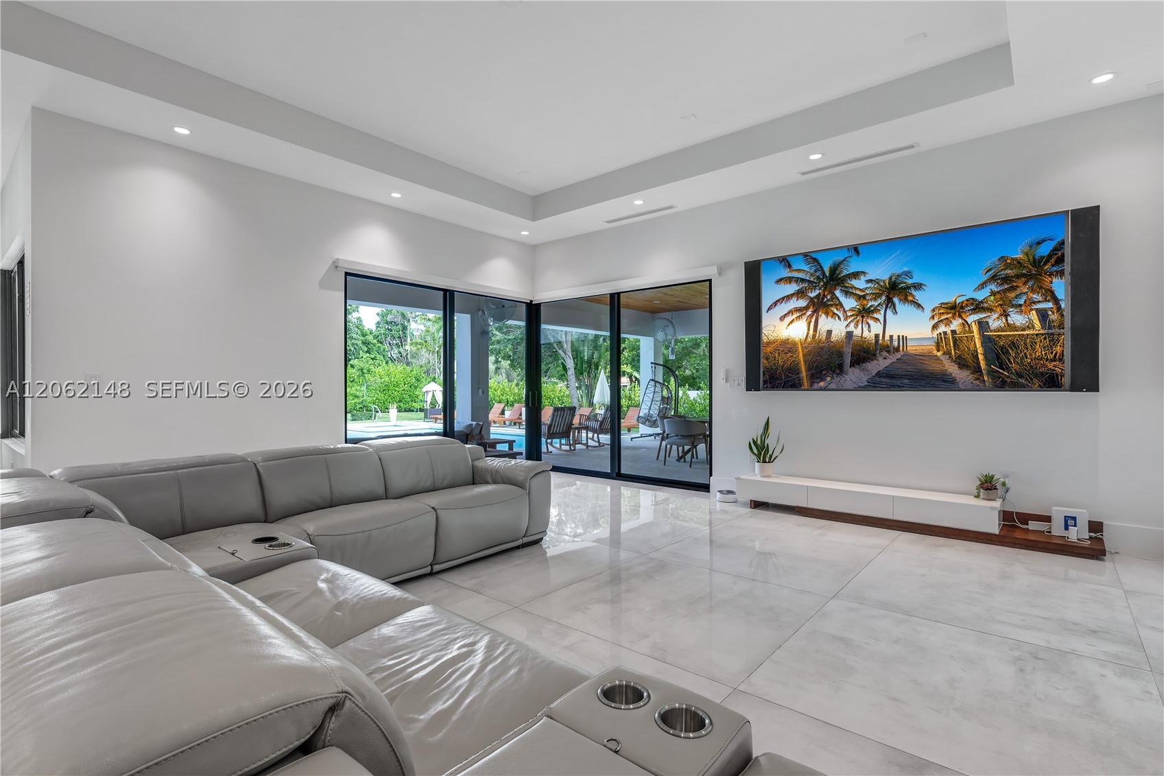 7830 SW 117th St, Pinecrest FL 33156