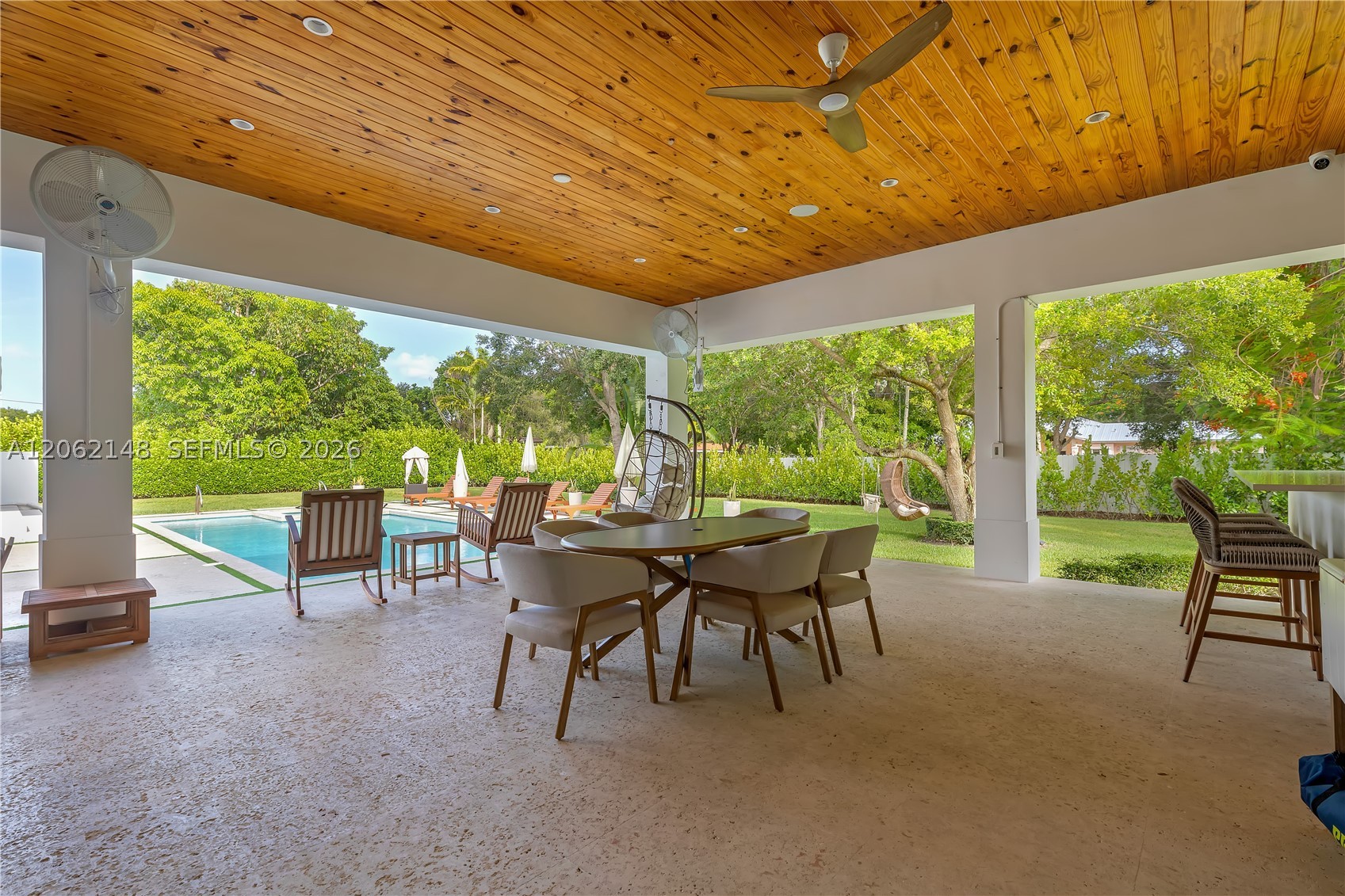 7830 SW 117th St, Pinecrest FL 33156