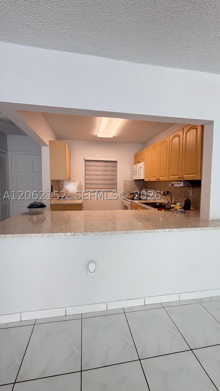 120 Royal Palm Rd #111, Hialeah Gardens FL 33016