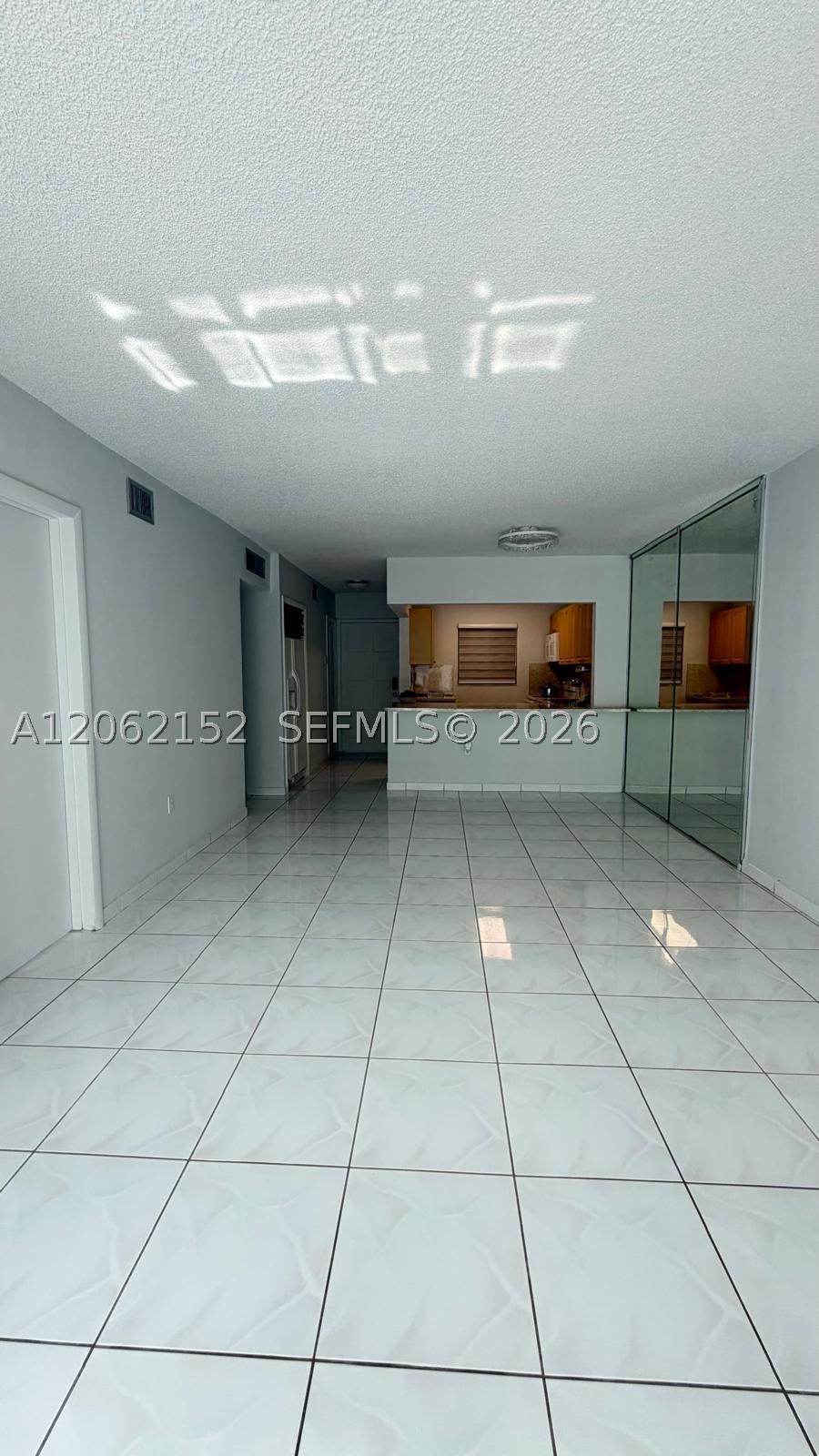 120 Royal Palm Rd #111, Hialeah Gardens FL 33016
